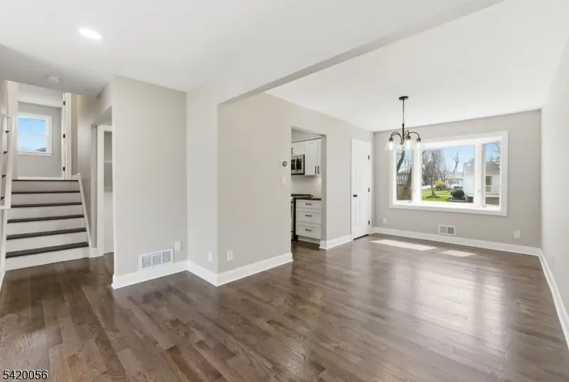 215 Oakmanor Pkwy, South Plainfield, NJ 07080 - #3