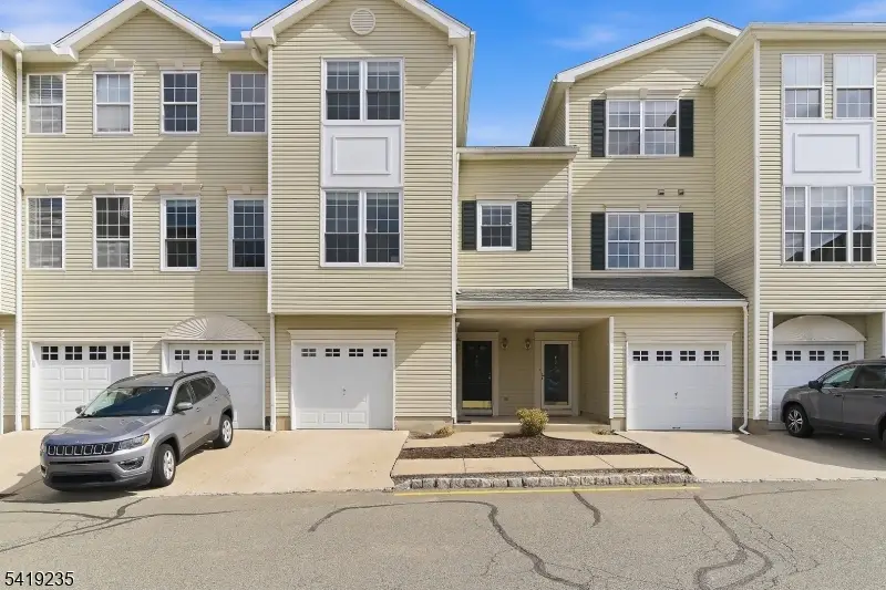 78 Wildflower Ln, Morris, NJ 07960 - #1