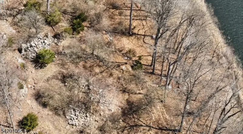 76 Skytop Rd, Andover, NJ 07860 - #3