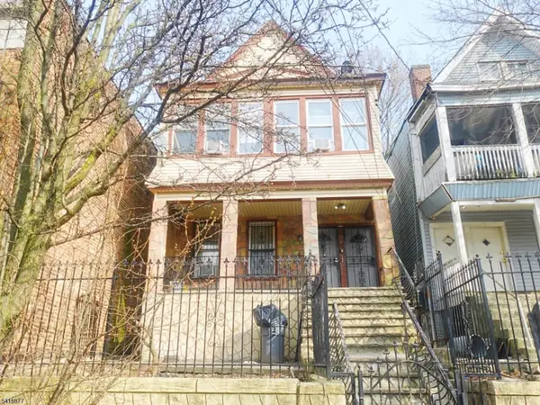 402 S 15th St, Newark City, NJ 07103