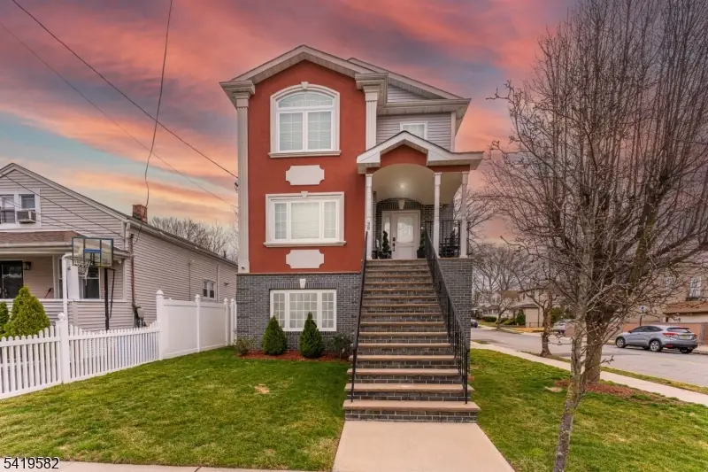 38 Center St, Belleville, NJ 07109 - #1