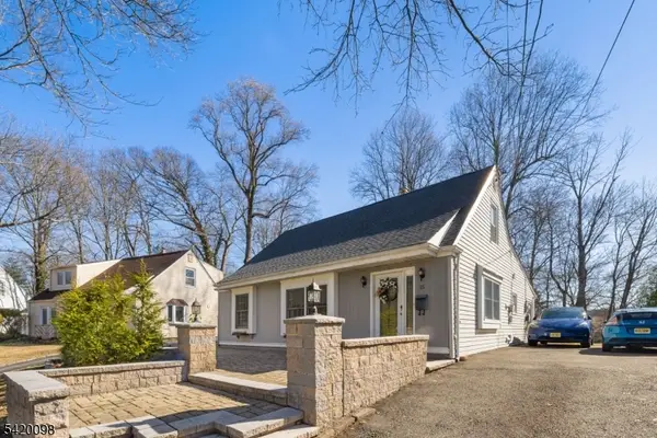 15 Nestro Rd, West Orange Twp., NJ 07052