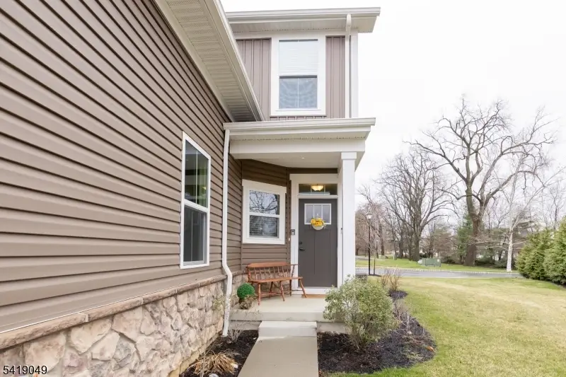 35 Sparrowhawk St, Lebanon, NJ 07882 - #2