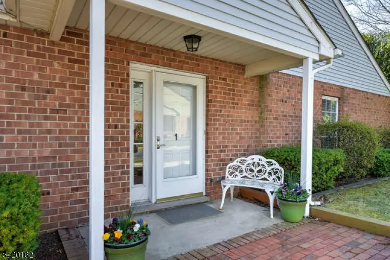 1 Gerald Ct, Lebanon, NJ 08833 - #2