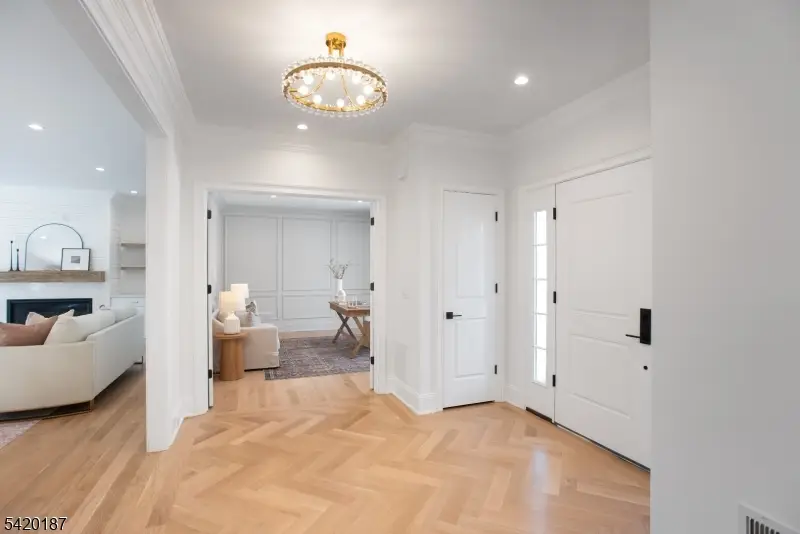 1 Emmett St, Chatham, NJ 07928 - #2