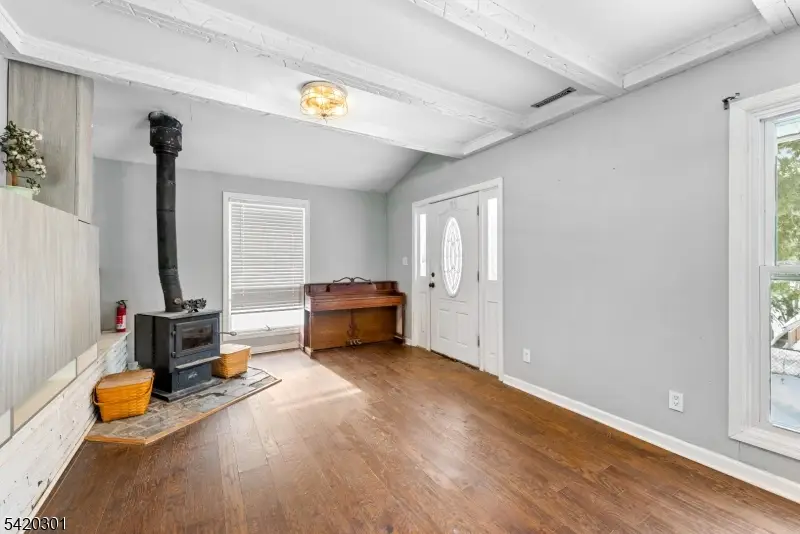 50 E Shore Dr, Vernon, NJ 07462 - #2