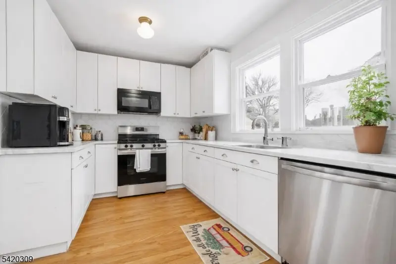 6 Franklin Ave, Montclair, NJ 07042 - #3