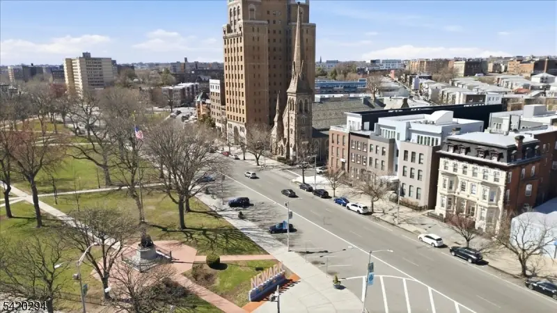 21 Lincoln Park #101, Newark, NJ 07102 - #3