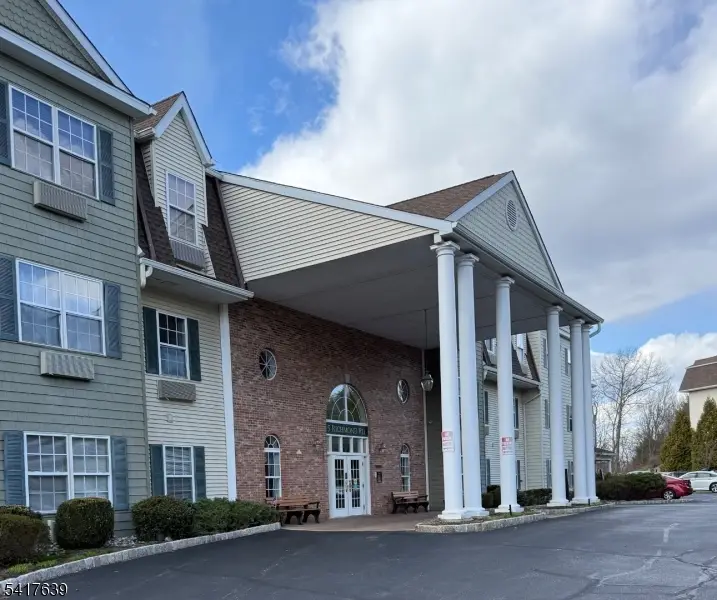 5301 Richmond Rd #301, West Milford, NJ 07480 - #2