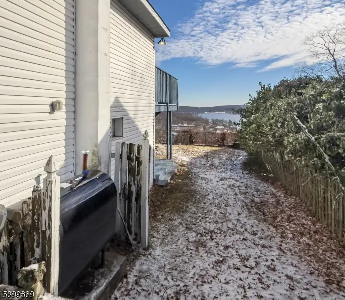 207 Dupont Ave, Hopatcong, NJ 07843 - #2