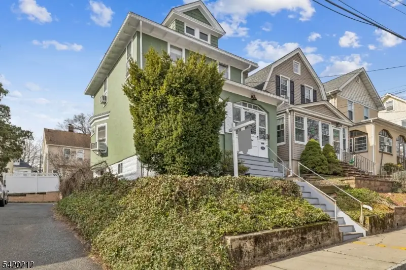 5 Park Dr S., West Orange, NJ 07052 - #3