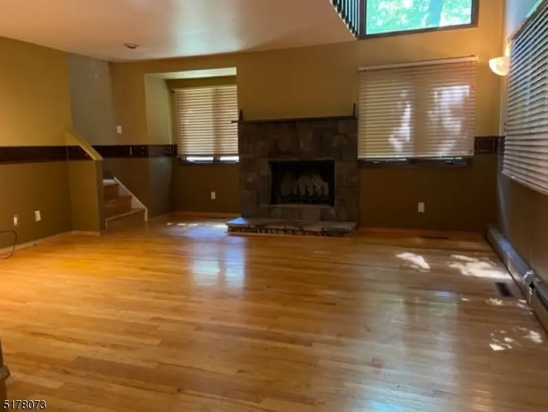 17 Village Way, Vernon, NJ 07462 - #2