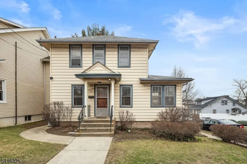 520 Rutherford Ave, Lyndhurst, NJ 07071 - #1