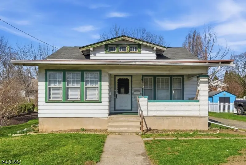 715 New Brunswick Ave, Upper Pohatcong, NJ 08865 - #2