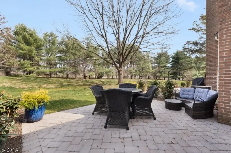 54 Wexford Dr, Mendham, NJ 07945 - #3