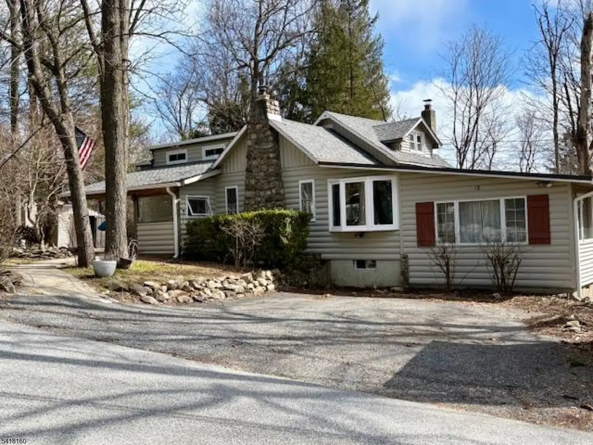 18 Onteora Rd, Vernon, NJ 07422 - #1