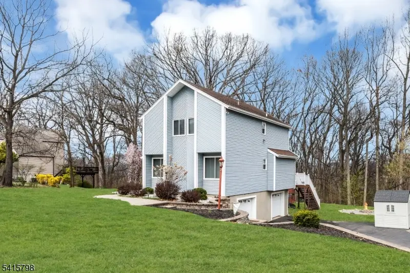40 Blossom Rd, Hampton, NJ 08827 - #3