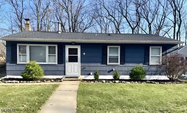 6 Pennsylvania Way, Hopatcong Boro, NJ 07843