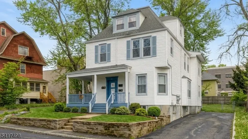 15 Lakeview Pl, Verona, NJ 07044 - #1