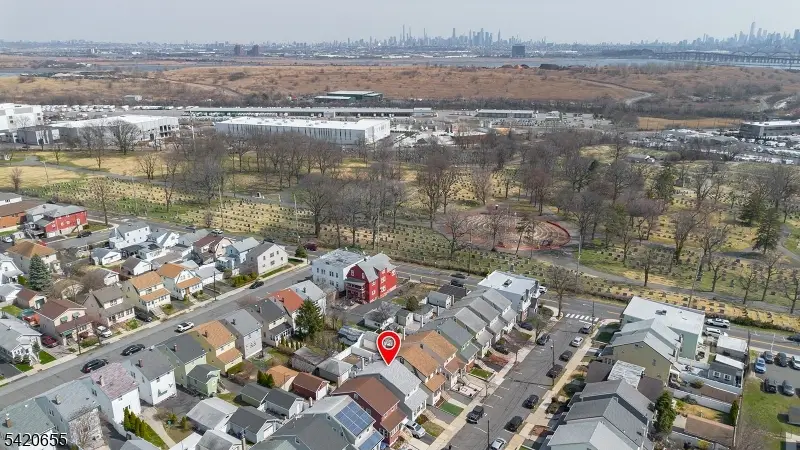 25 Shepherd Pl, Kearny, NJ 07032 - #3