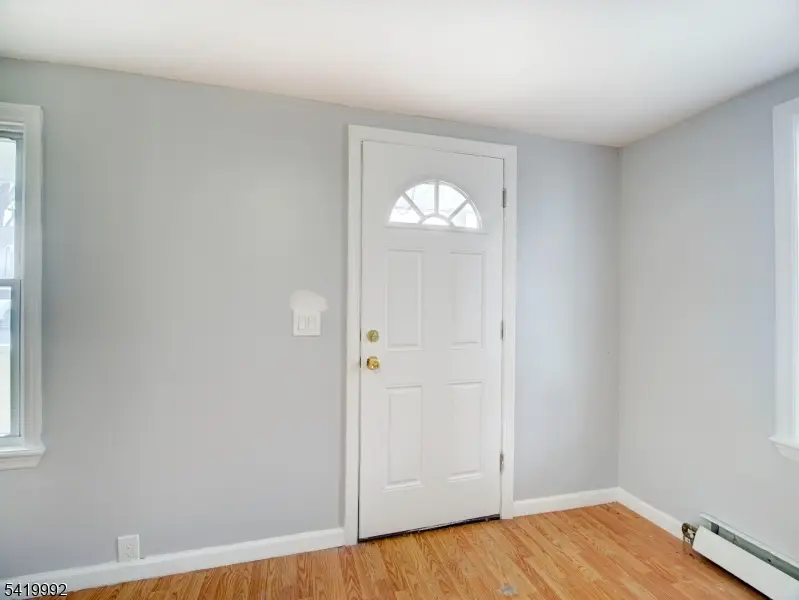 196 Lafayette St, Rahway, NJ 07065 - #3