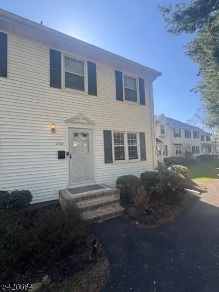 2304 Jamestown Cmn, Hillsborough Twp., NJ 08844