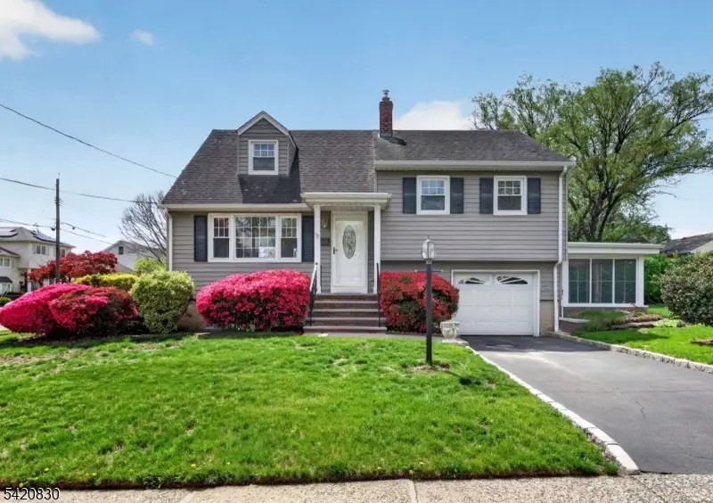 53 Patricia Pl, Clifton, NJ 07012 - #1