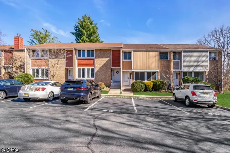 68 Chestnut Ct, Hillsborough, NJ 08844 - #1