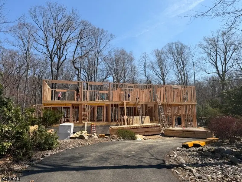 20 Cambridge Dr, Allendale, NJ 07401 - #3