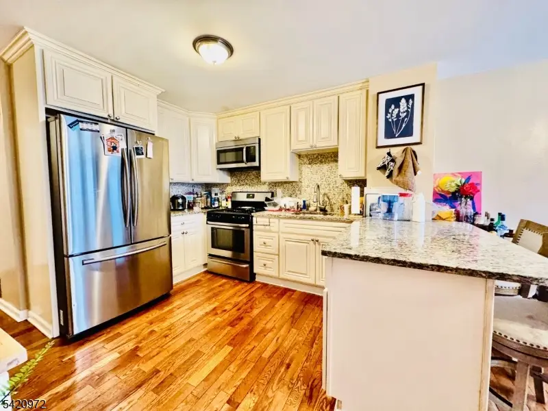 48.5 Wakeman Ave, Newark, NJ 07104 - #3