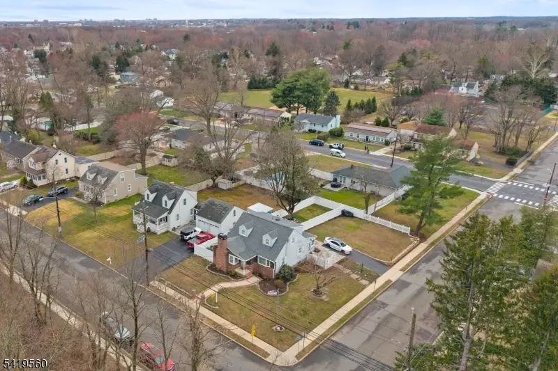 209 Princeton Ave, Hamilton, NJ 08619 - #3