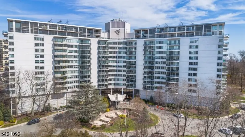 1 Claridge Drive #300, Verona, NJ 07044 - #1