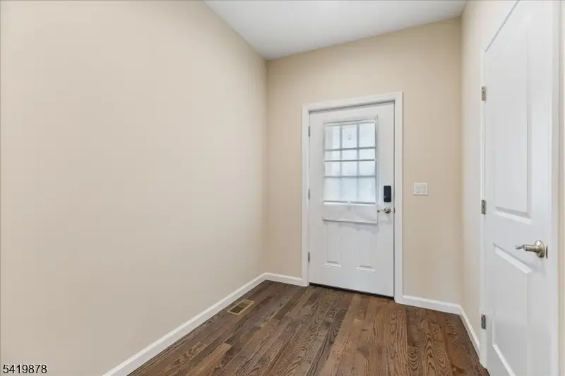 100 Valerie Dr, Manville, NJ 08835 - #3