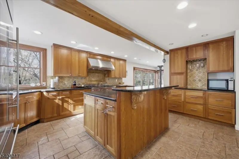 23 Lingert Ave, Clinton, NJ 08809 - #3