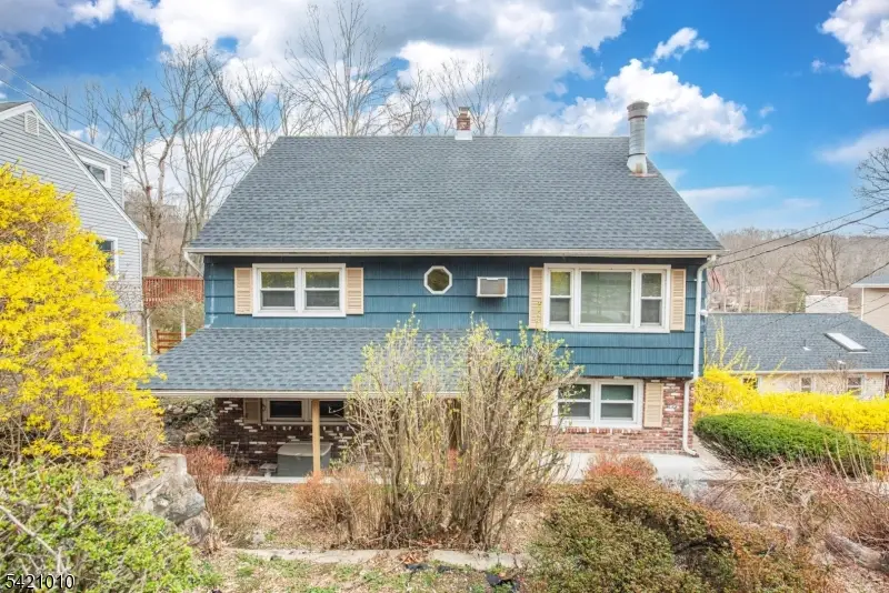 237 Skyline Lake Dr, Ringwood, NJ 07456 - #2