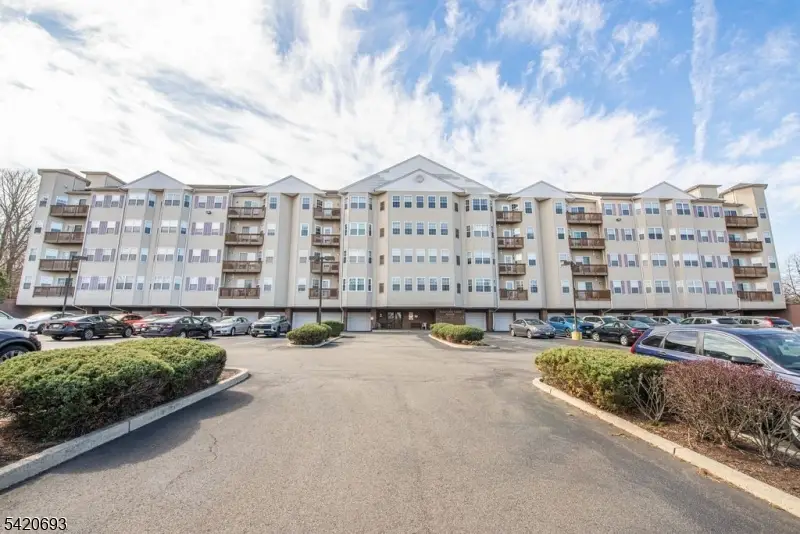 375 Rifle Camp Rd #403, Woodland Park, NJ 07424 - #1