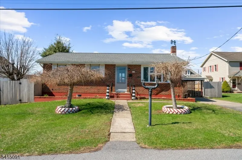 903 4th Ave, Alpha, NJ 08865 - #1