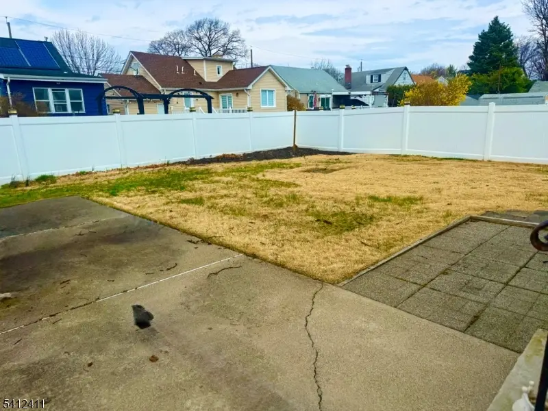 62 Runyon Rd, Clifton, NJ 07013 - #3