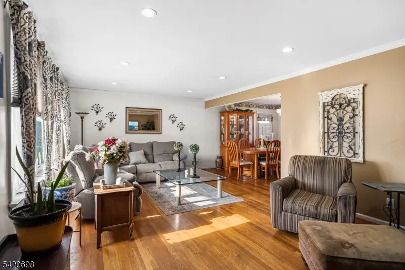 556 Valley Rd, Clark, NJ 07066 - #3