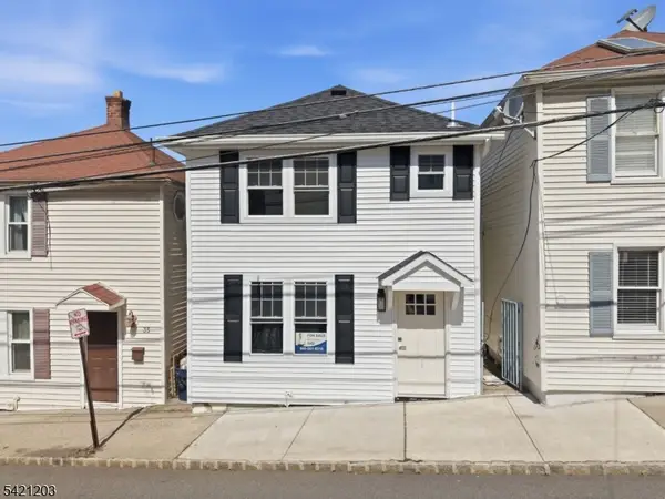 33 Clinton Pl, Morristown Town, NJ 07960