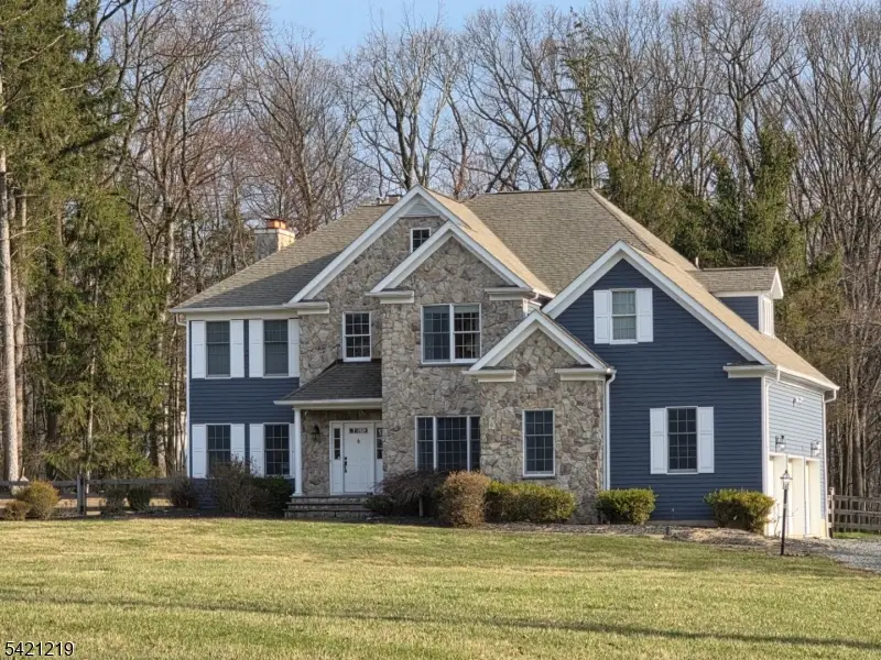 93A Bissell Rd, Tewksbury, NJ 08833 - #1