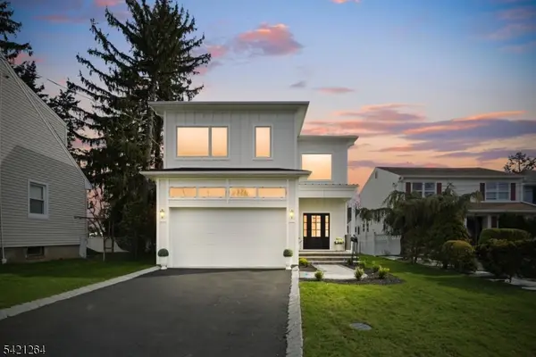 13 Harding Pl, Livingston Twp., NJ 07039