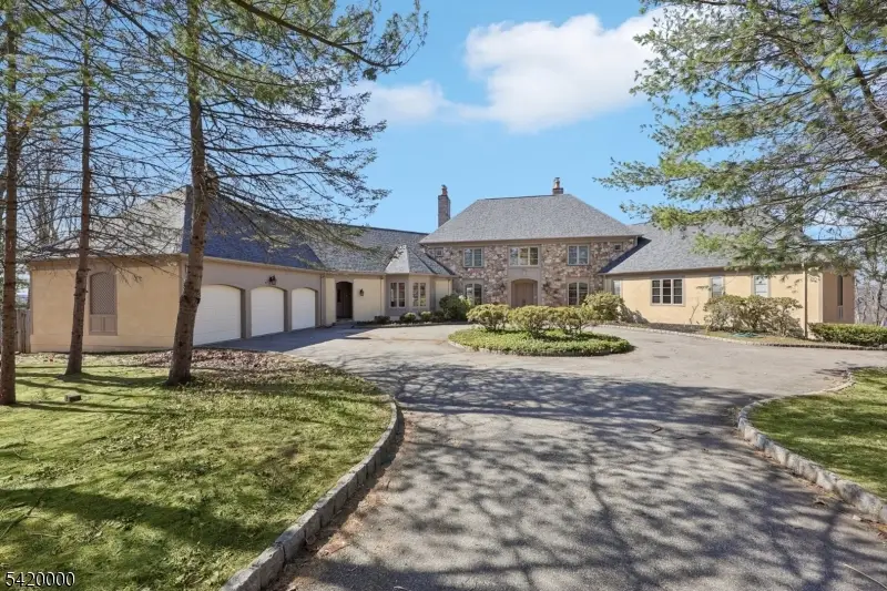 29 Hilltop Rd, Kinnelon, NJ 07405 - #1