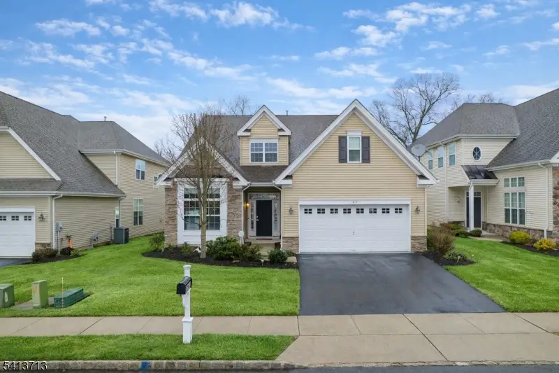 47 Schindler Ct, Franklin, NJ 08873 - #1