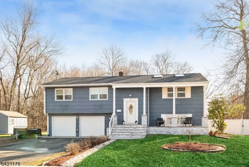 4 Lynn Ct, Lincoln Park, NJ 07035 - #2