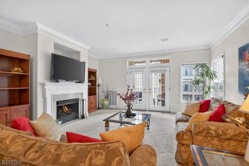 9210 Ravenscroft Rd, Clifton, NJ 07013 - #1