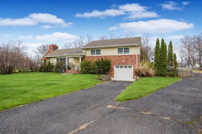 811 Field Ave, Plainfield, NJ 07060 - #2