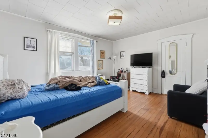 53 Sunnyside Ter, East Orange, NJ 07018 - #3