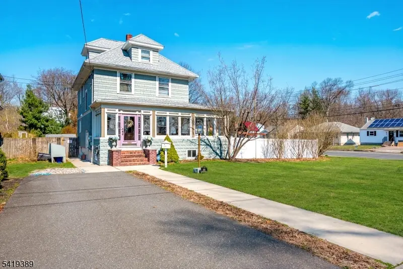 302 Mountainview Ter, Dunellen, NJ 08812 - #1