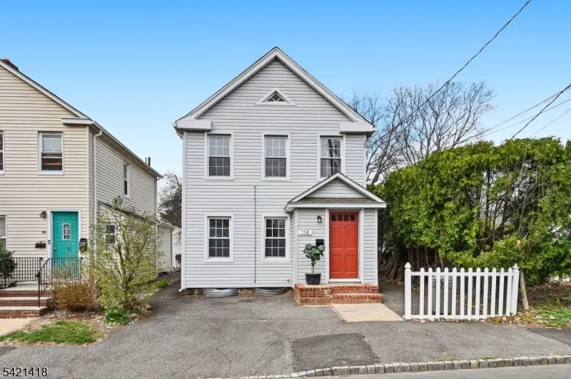 118 Spring St, Millburn, NJ 07041 - #2